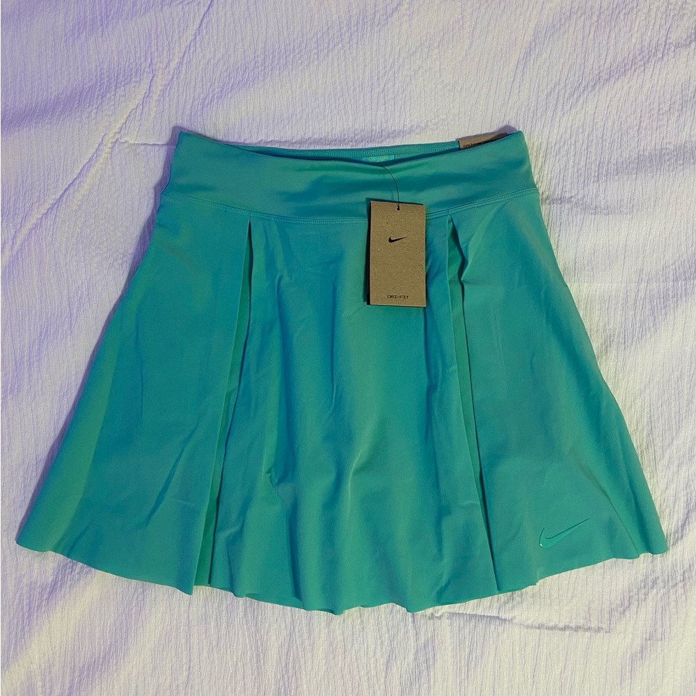 NWT nike skirt